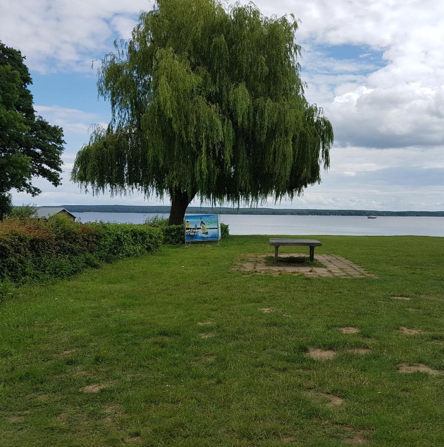 Ferienhaus Plau Am See, Direkt Am Wasser Экстерьер фото